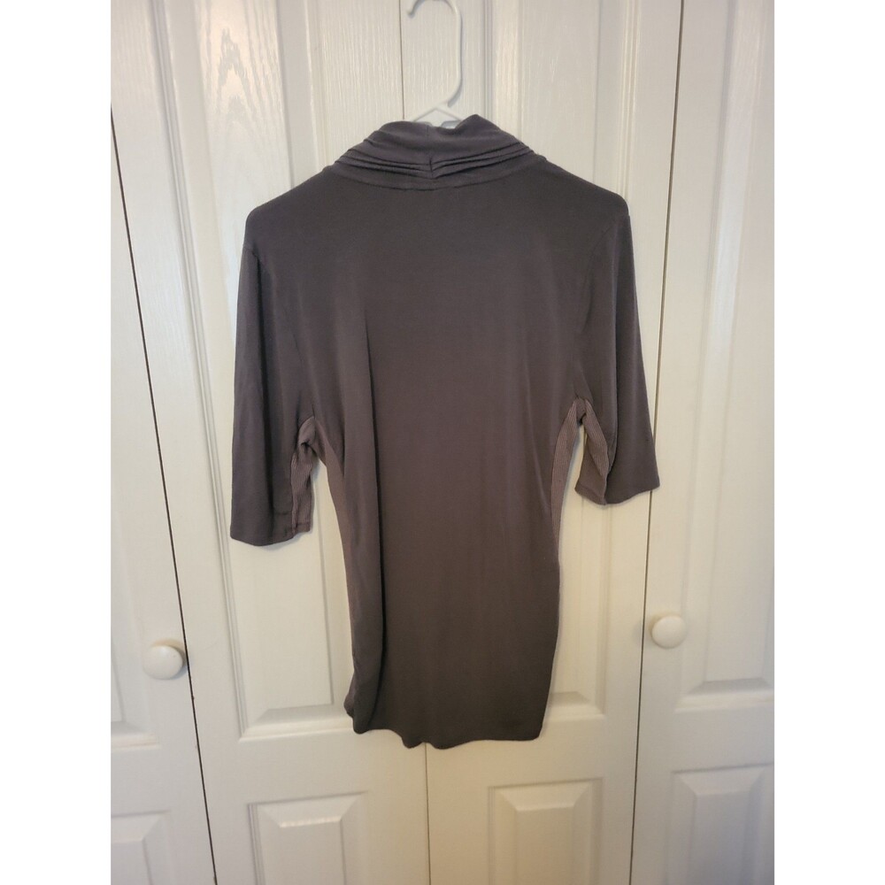 Womens Banana Republic grey blouse - Picture 4 of 5
